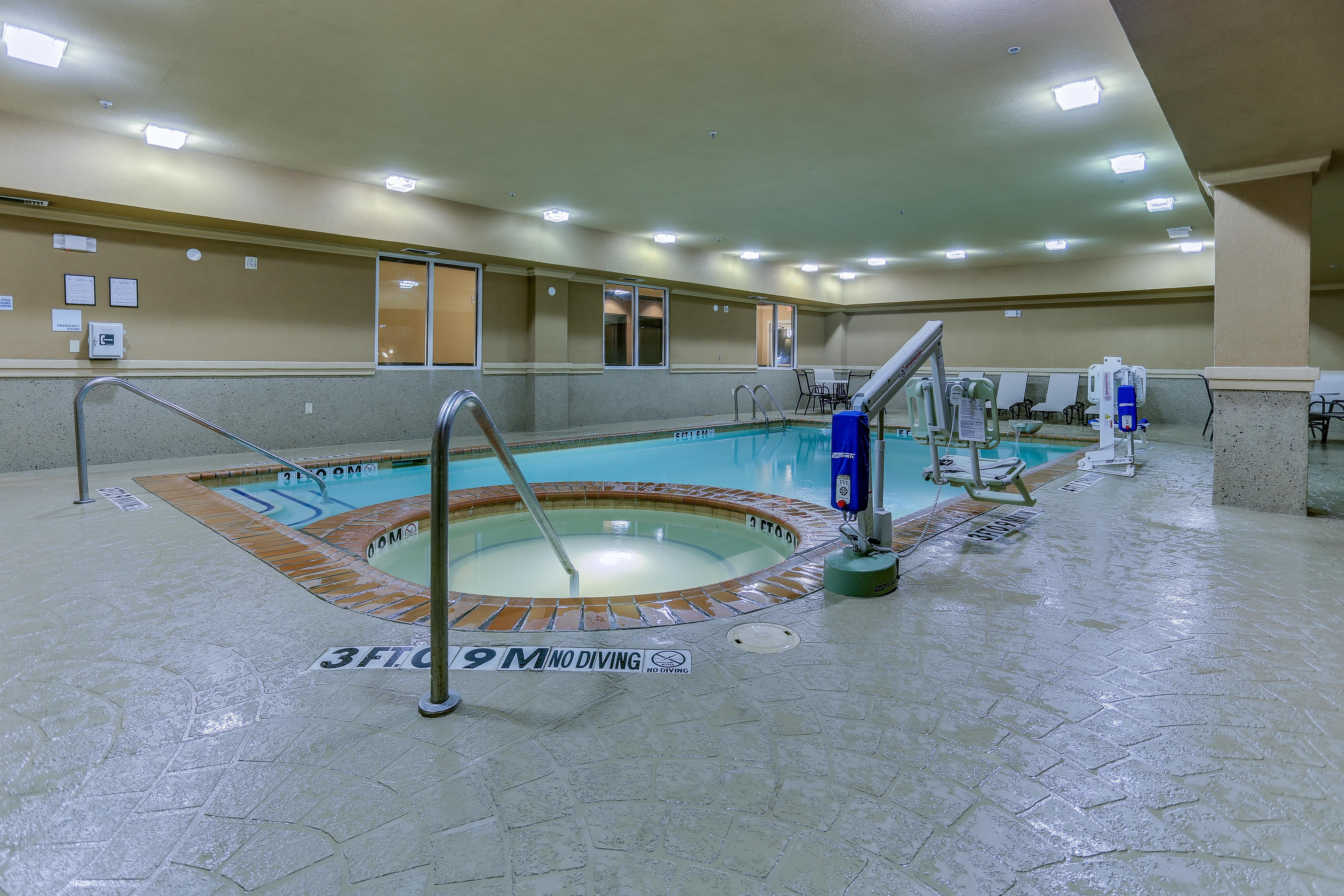 Holiday Inn Express Hotel & Suites Huntsville By Ihg Luaran gambar
